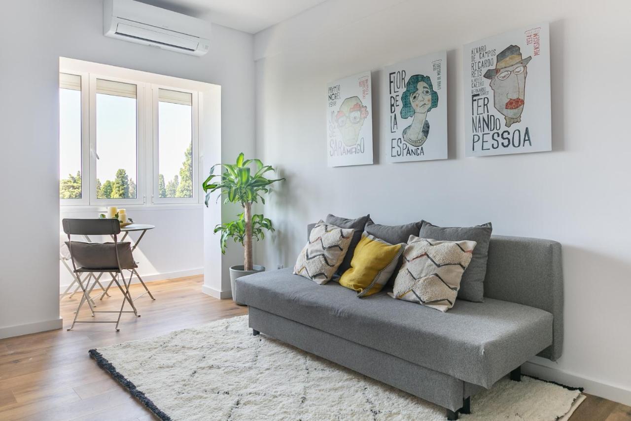 Spacious Apt Campo D'Ourique With Ac Lisbon Exterior photo