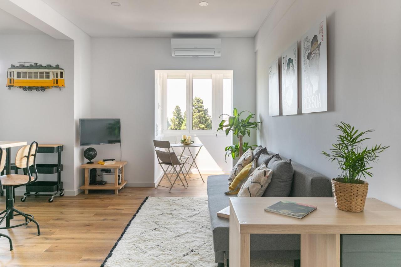 Spacious Apt Campo D'Ourique With Ac Lisbon Exterior photo